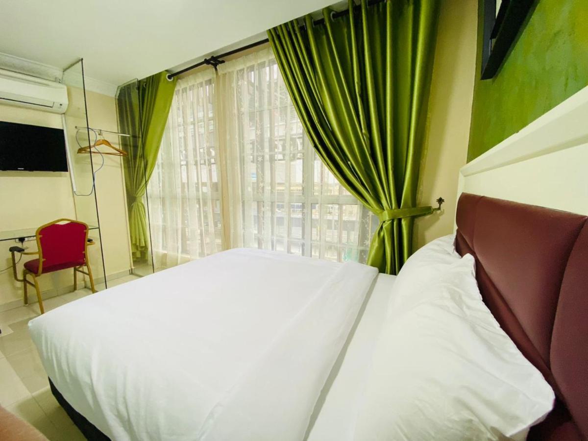 Surya Boutique Hotel Klang Luaran gambar
