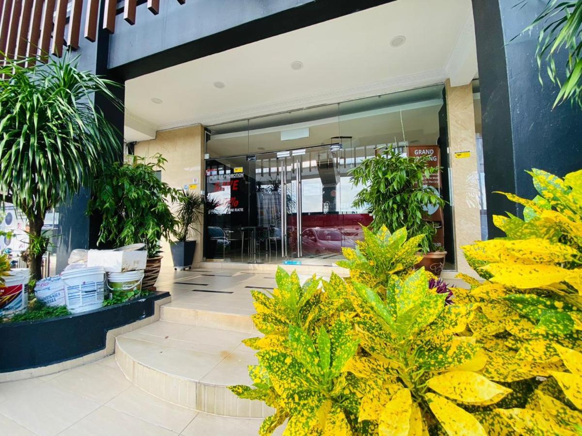 Surya Boutique Hotel Klang Luaran gambar